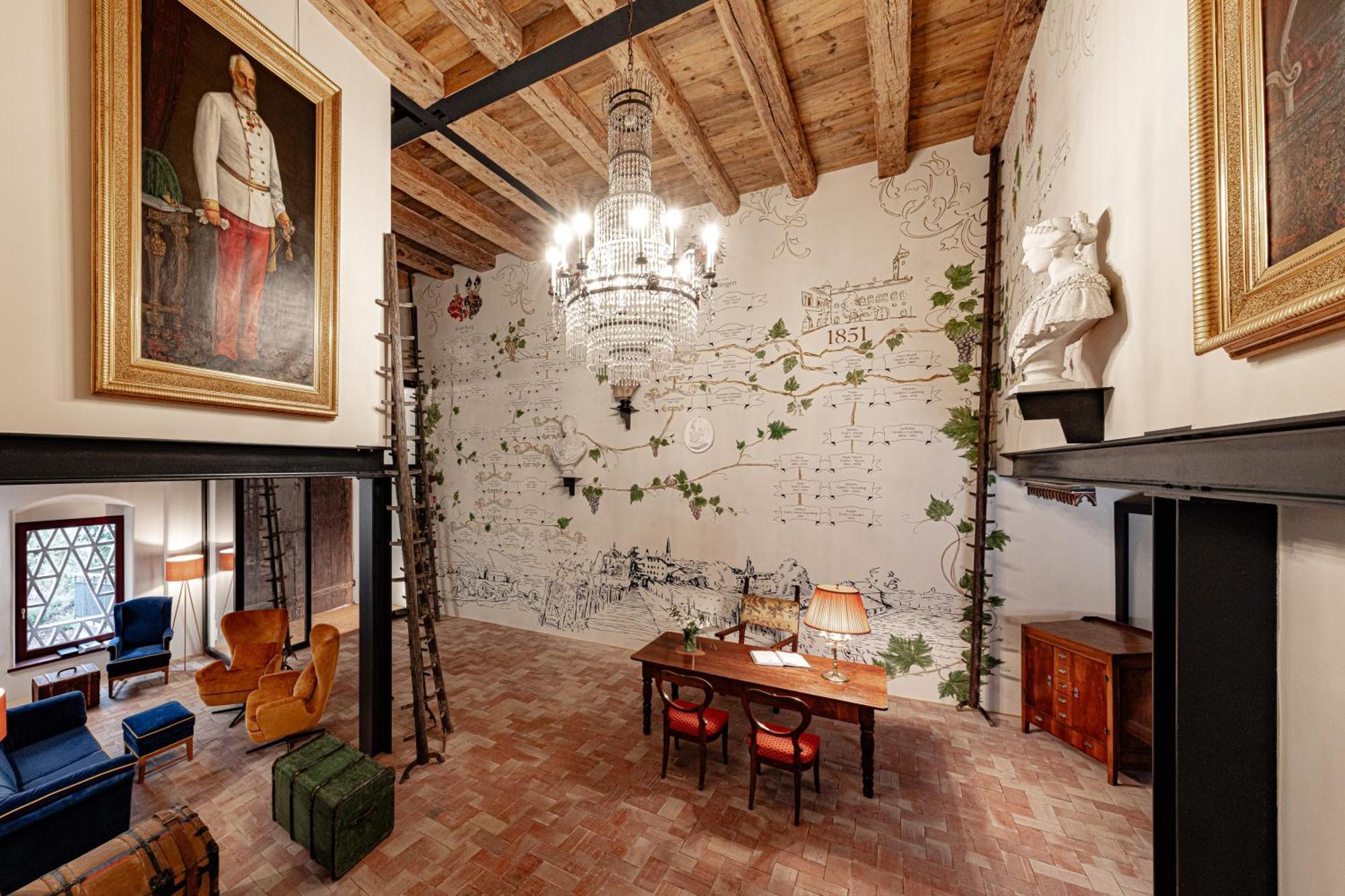 Castel Sallegg Suites Adults Only 卡尔达罗 外观 照片